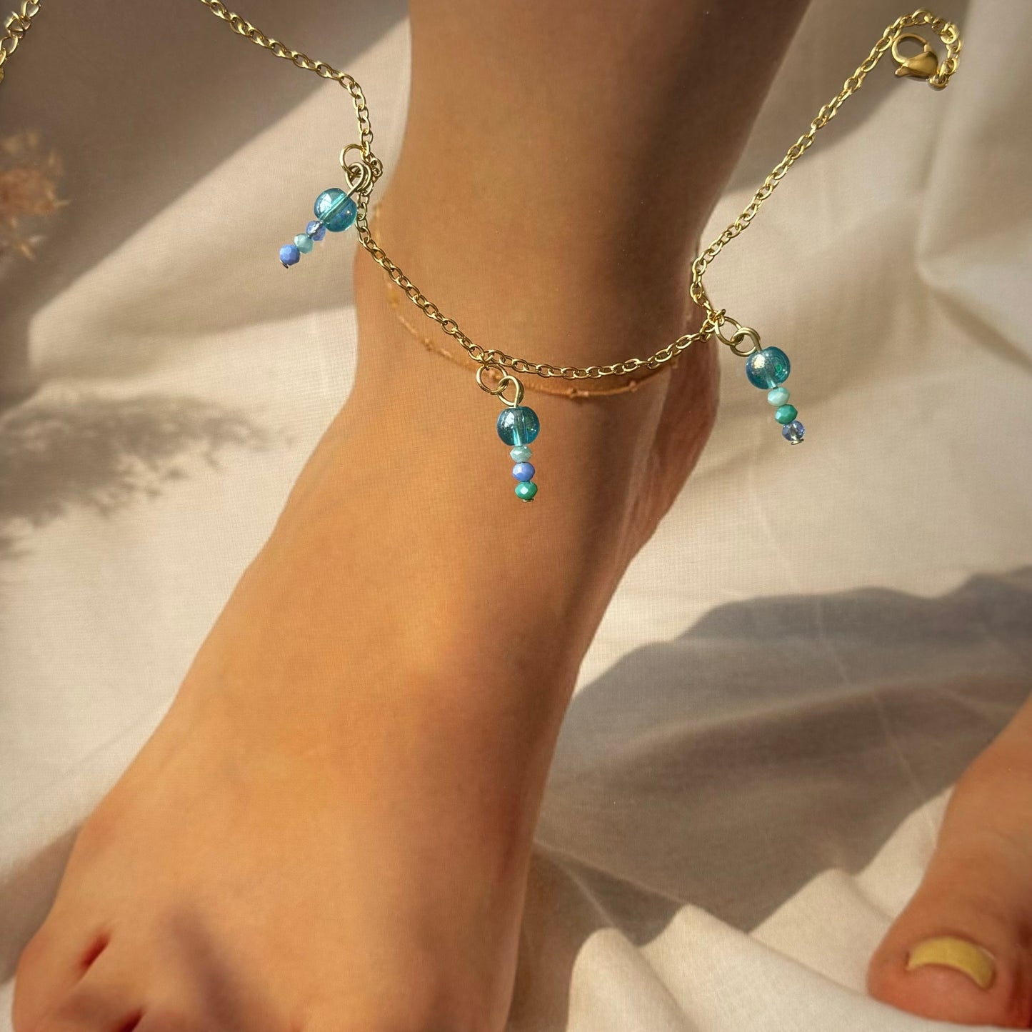 Caracoles anklet
