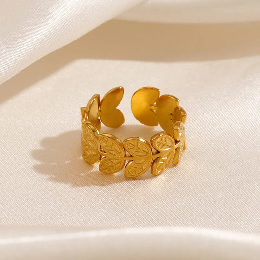 Amira Ring